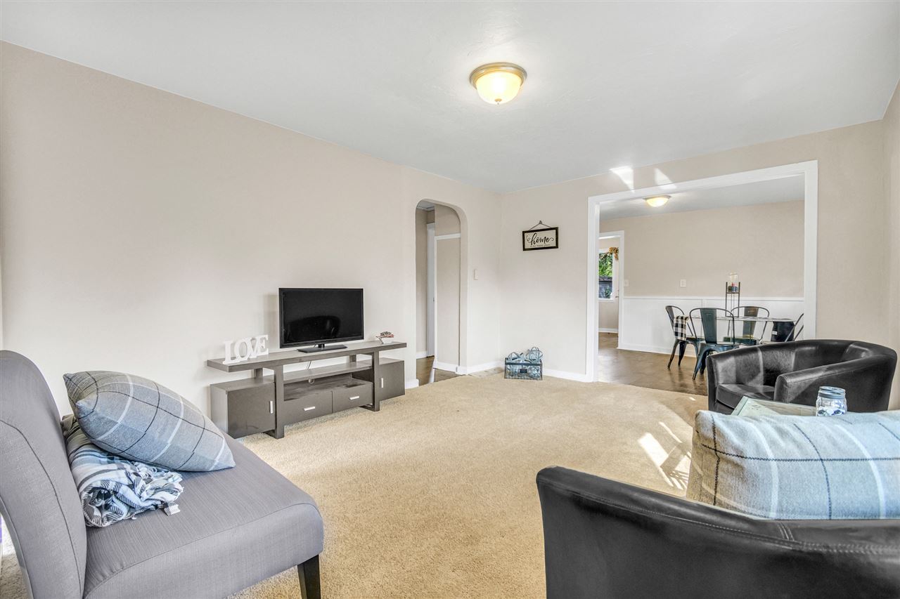 232 27 Road Grand Junction, CO 81503 - Photo 4 of 23 Gallery Image 4