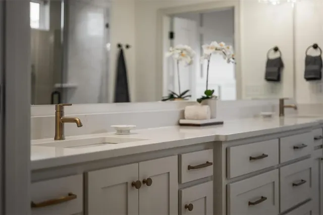 $749,900 | 4738 Sienna Ridge, Riverside, MO 64150