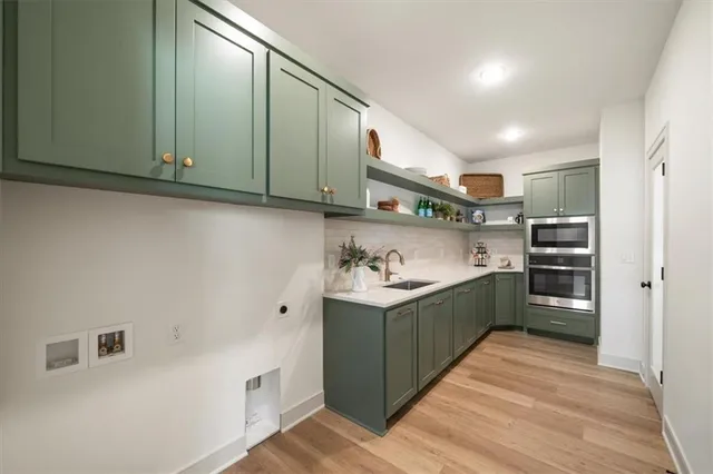 $749,900 | 4738 Sienna Ridge, Riverside, MO 64150