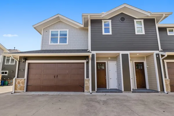 $2,400 | 1700 Cedar Bend Drive, Unit B, Austin, TX 78758