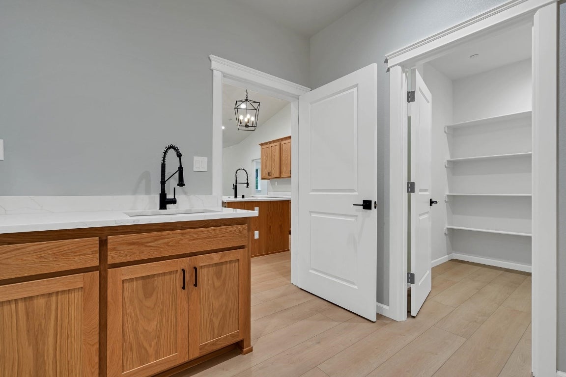 457 Skyview Road Mount Shasta, CA 96067 - Photo 19 of 44 Gallery Image 19