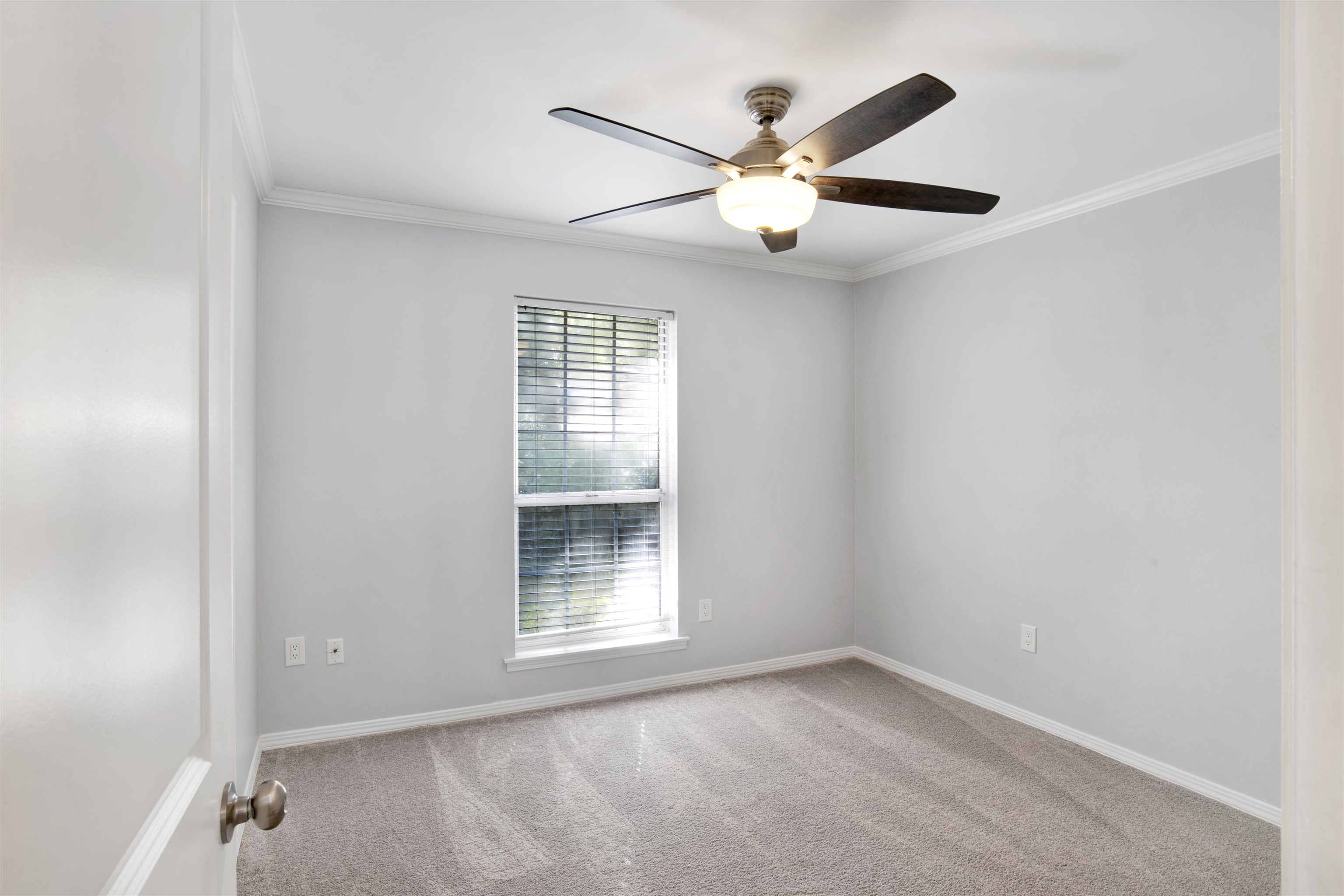304 Whiting Court Daphne, AL 36526 - Photo 16 of 29