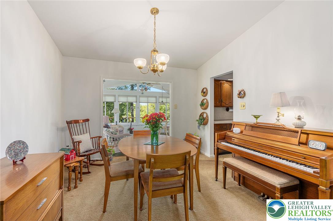 3546 Oak Ridge Drive Slatington, PA 18080 - Photo 13 of 44 Gallery Image 13
