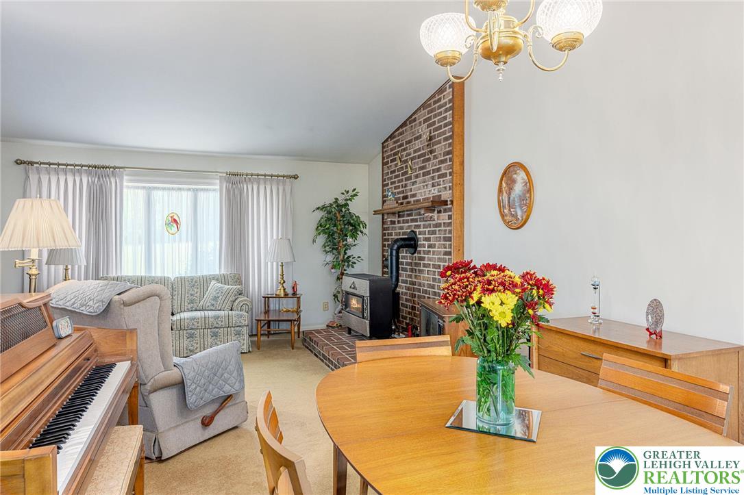 3546 Oak Ridge Drive Slatington, PA 18080 - Photo 14 of 44 Gallery Image 14