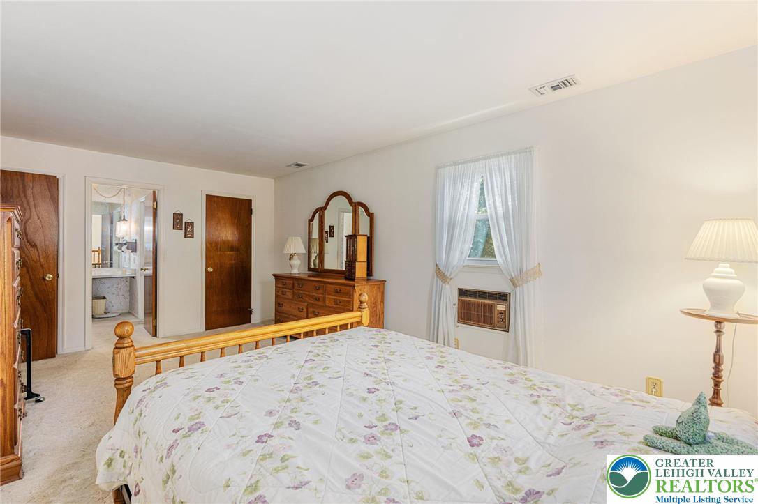 3546 Oak Ridge Drive Slatington, PA 18080 - Photo 22 of 44 Gallery Image 22