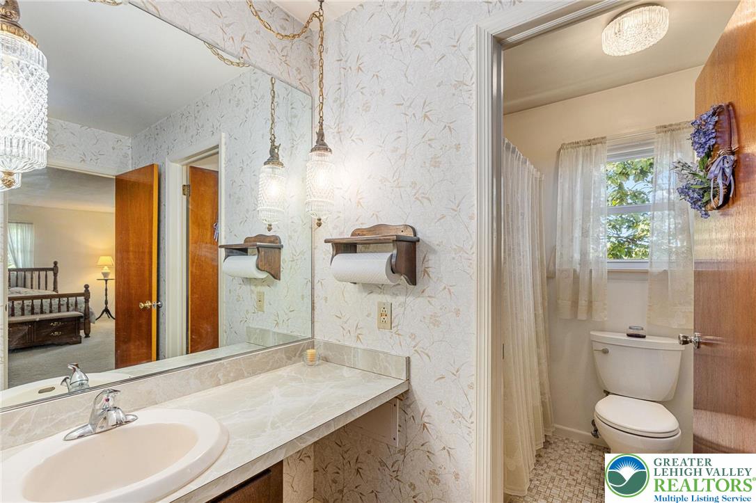 3546 Oak Ridge Drive Slatington, PA 18080 - Photo 24 of 44 Gallery Image 24