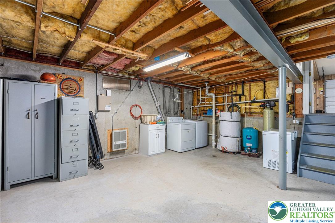 3546 Oak Ridge Drive Slatington, PA 18080 - Photo 29 of 44 Gallery Image 29