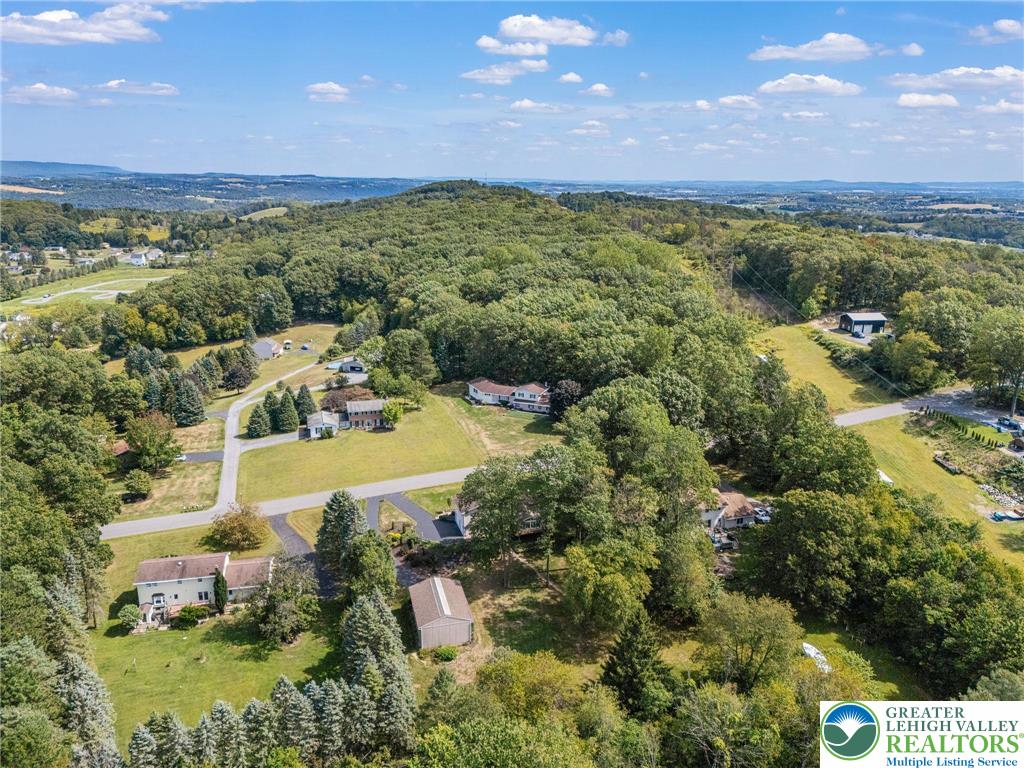 3546 Oak Ridge Drive Slatington, PA 18080 - Photo 42 of 44 Gallery Image 42