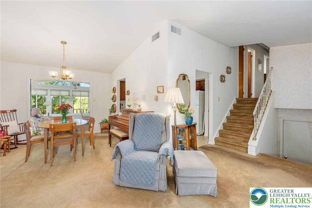 3546 Oak Ridge Drive Slatington, PA 18080 - Photo 9 of 44 Gallery Image 9