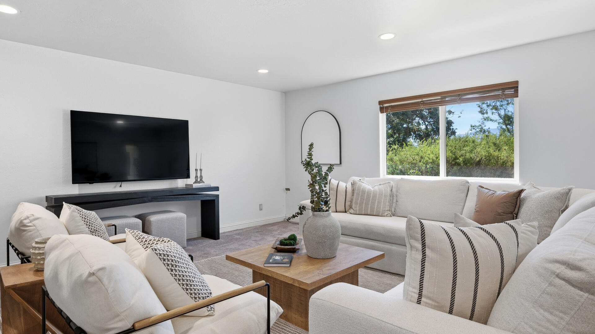 2775 Quail Valley Road Solvang, CA 93463 - Photo 17 of 37 2775-quail-valley-road-solvang-ca-33