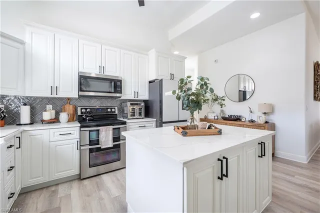 $545,000 | 15298 Cortona Way, Naples, FL 34120