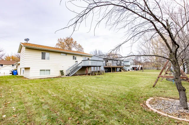 $290,000 | 1620 36th Avenue South, Fargo, ND 58104