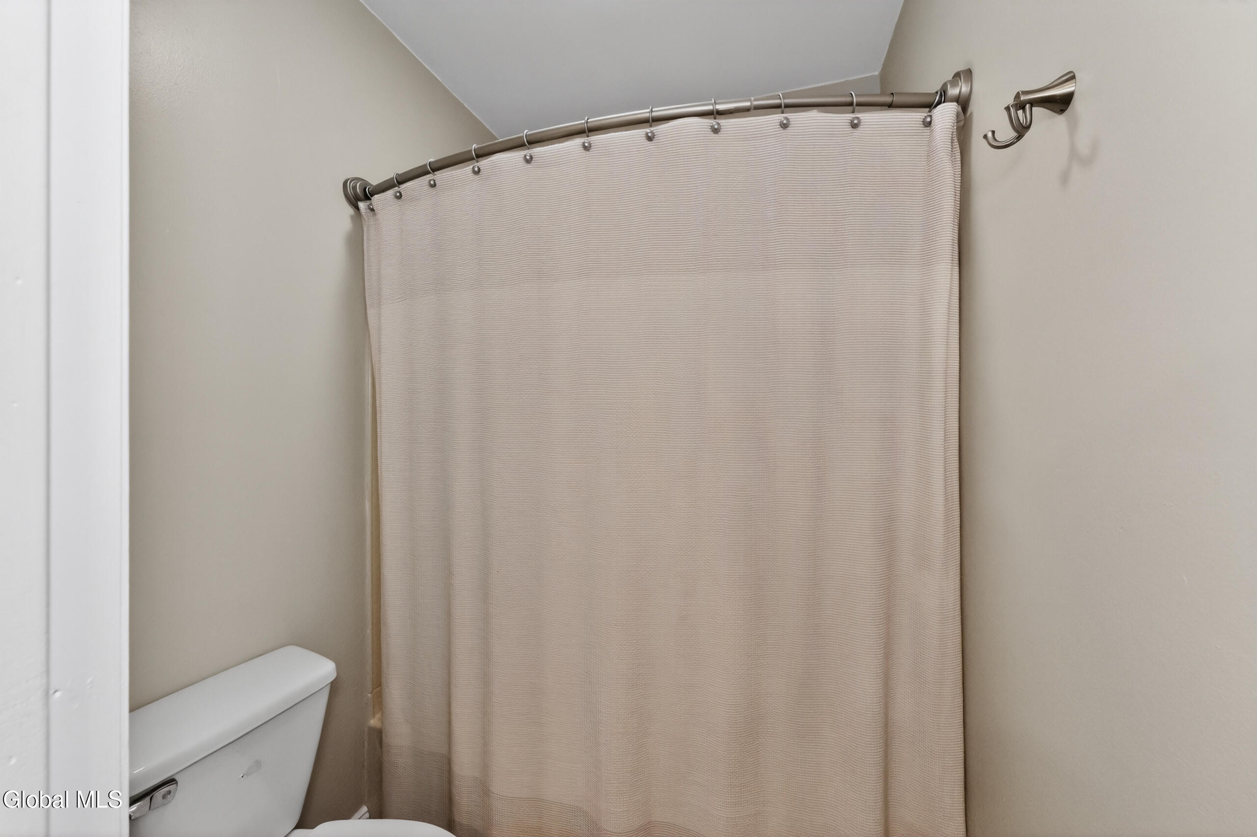 21 Whispering Pines Road Wilton, NY 12831 - Photo 25 of 33 8 Bathroom 3