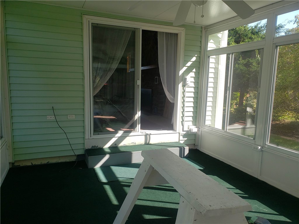 140 Austin Road North Kingstown, RI 02852 - Photo 5 of 20 Gallery Image 5