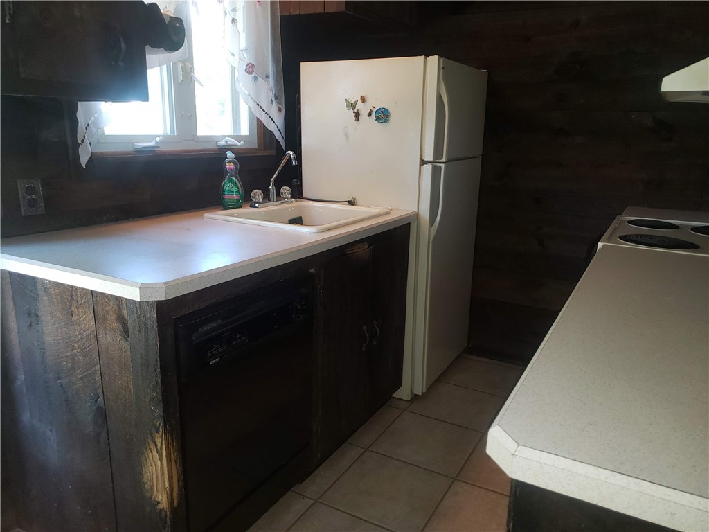 140 Austin Road North Kingstown, RI 02852 - Photo 10 of 20 Gallery Image 10