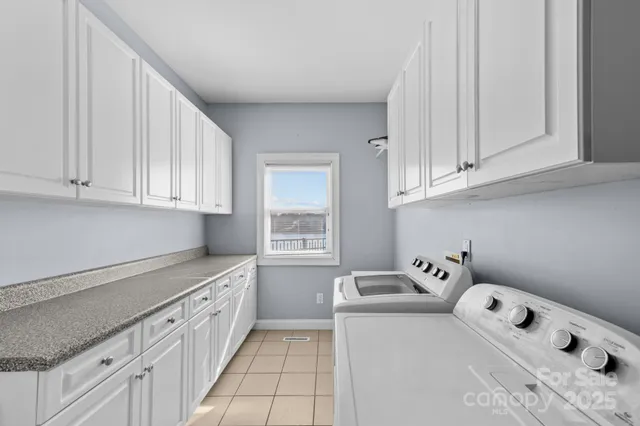 a view of a interior of the house