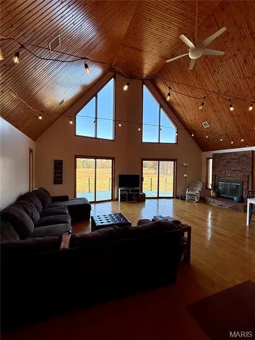 $625,000 | 16165 Hwy Af, Licking, MO 65542