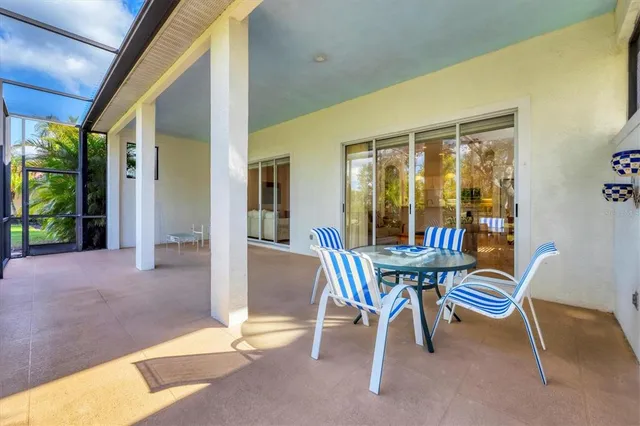 $529,000 | 6847 Bay Hill Drive, Lakewood Ranch, FL 34202