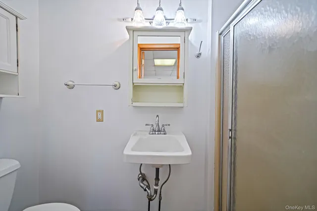 $550,000 | 133 Royal Avenue, Flanders, NY 11901