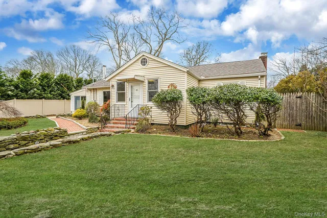 $550,000 | 133 Royal Avenue, Flanders, NY 11901