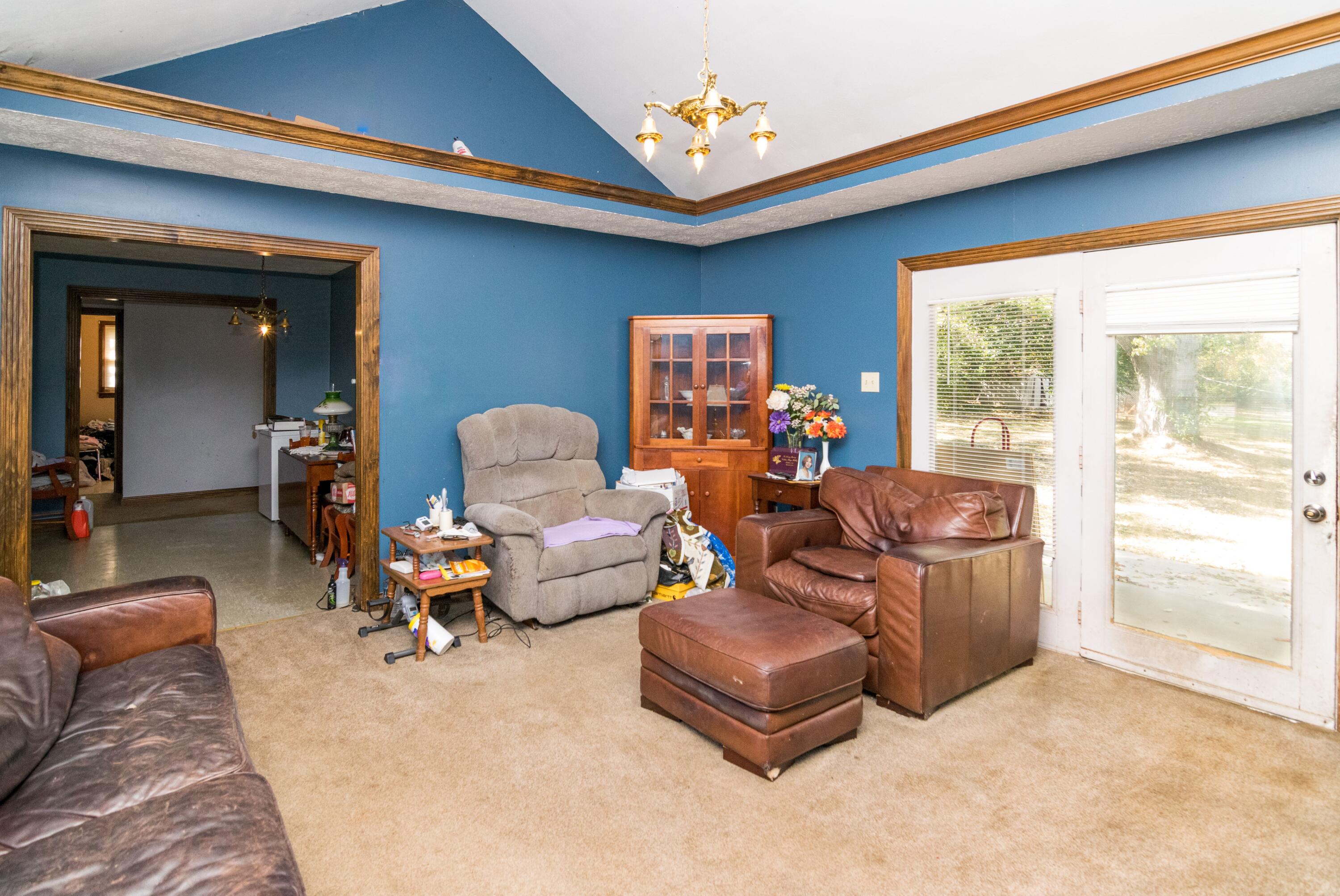 1465 Greendale Road Lexington, KY 40511 - Photo 8 of 13 Den