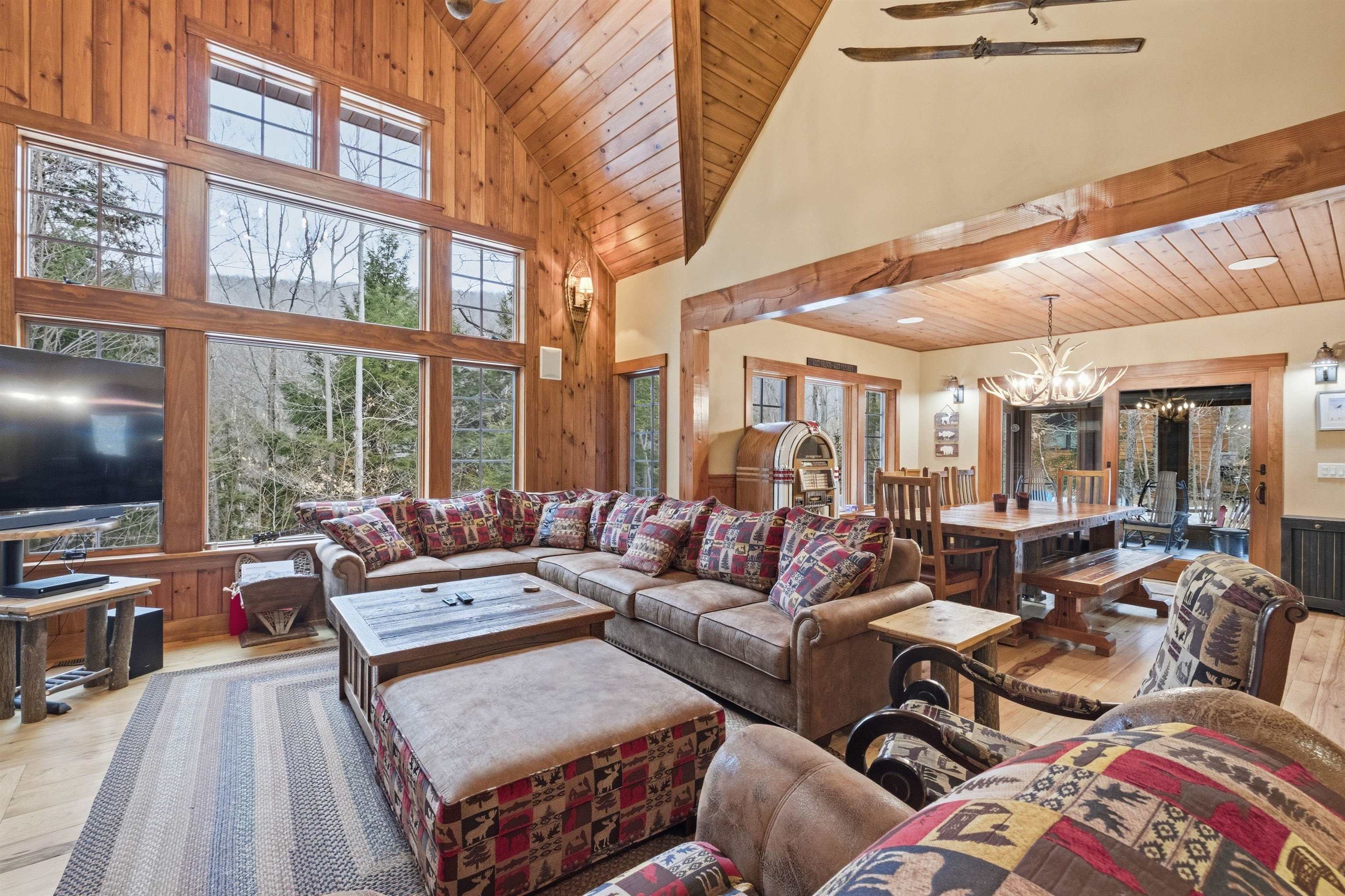 172 South Peak Road Lincoln, NH 03251 - Photo 8 of 55