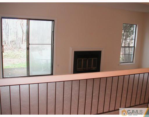 2004 Timber Oaks Road Edison, NJ 08820 - Photo 5 of 10 a bathroom with a window
