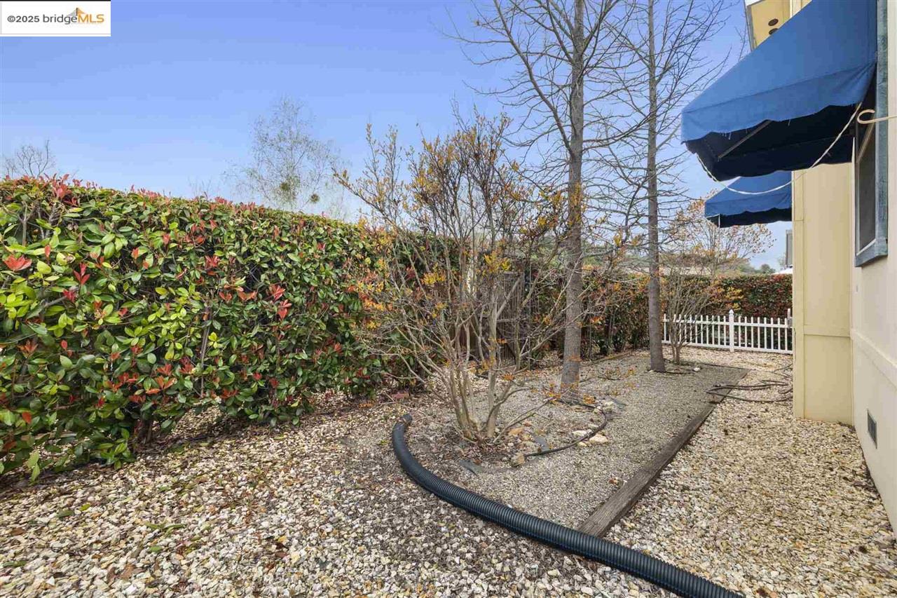 18717 Mill Villa Road, Unit 612 Jamestown, CA 95327 - Photo 17 of 22 a view of a backyard
