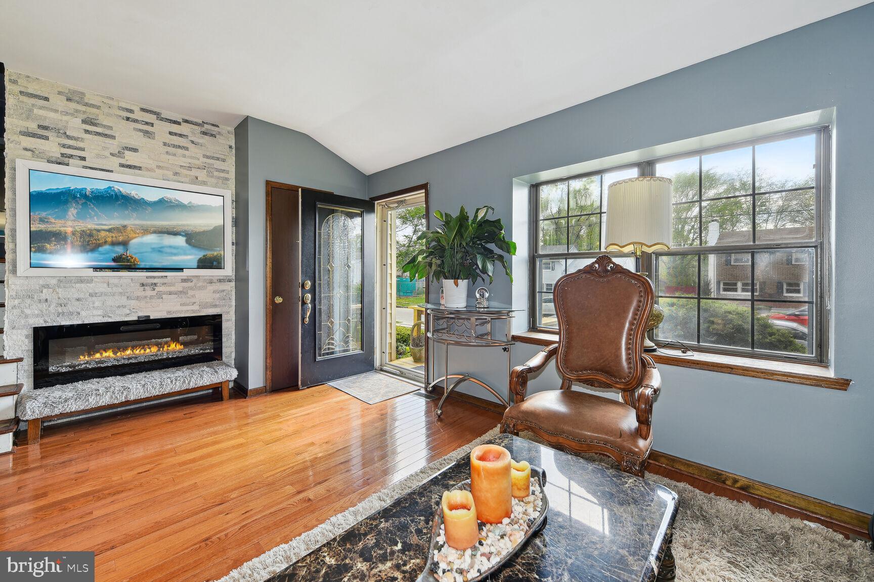 205 Bilper Avenue Lindenwold, NJ 08021 - Photo 5 of 26