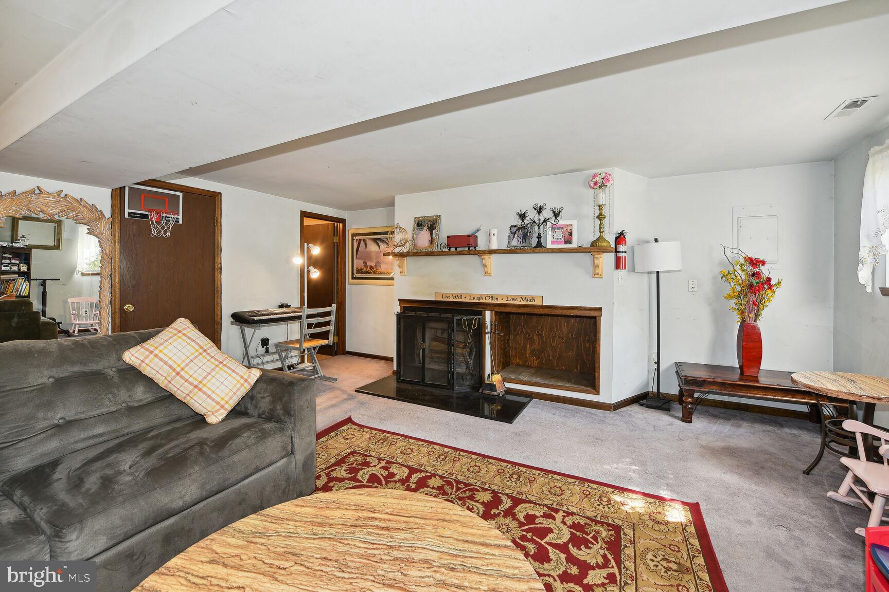 205 Bilper Avenue Lindenwold, NJ 08021 - Photo 10 of 26