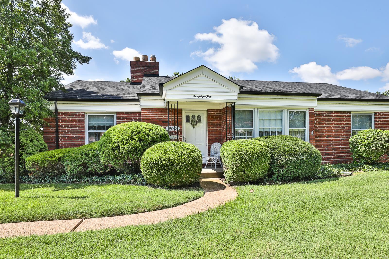 9840 Reavis Road St. Louis, MO 63123 - Photo 3 of 26