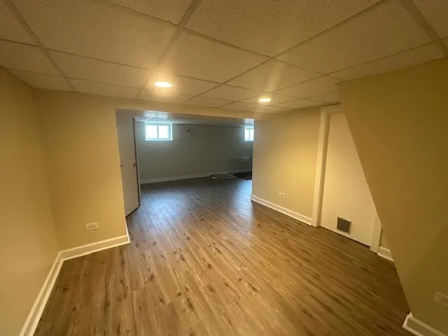 $3,200 | 302 South Washington Street, Wheaton, IL 60187