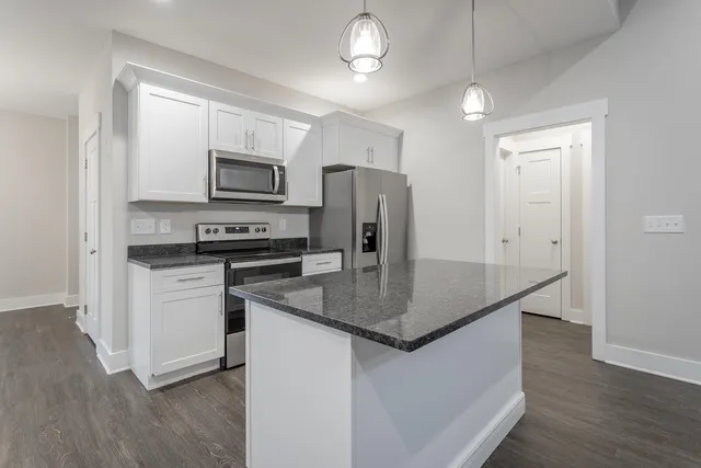 $2,700 | 8209 Double Eagle Court, Ooltewah, TN 37363