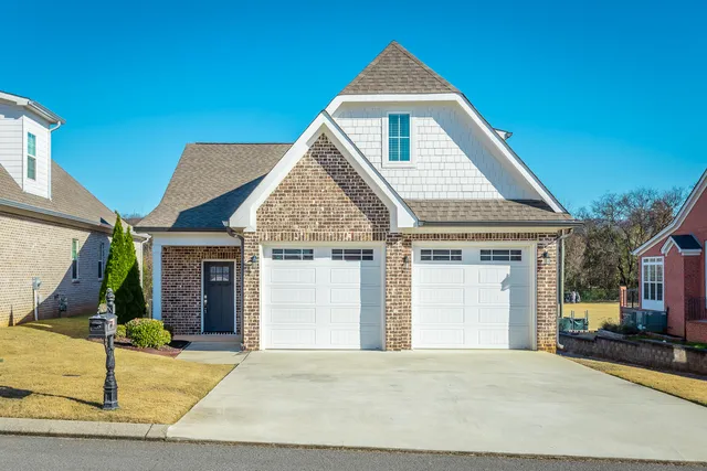 $2,700 | 8209 Double Eagle Court, Ooltewah, TN 37363