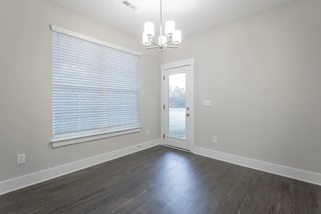 $2,700 | 8209 Double Eagle Court, Ooltewah, TN 37363