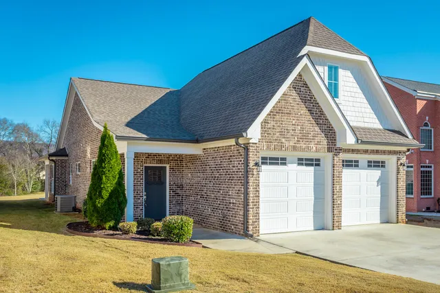$2,700 | 8209 Double Eagle Court, Ooltewah, TN 37363