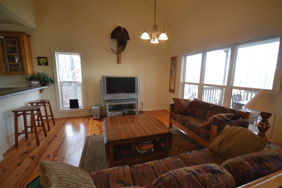 443 Suttles Road Martin, GA 30557 - Photo 4 of 17