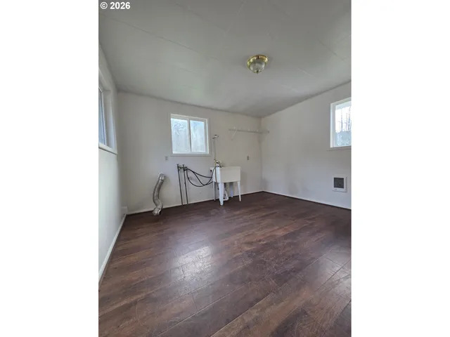 $167,500 | 413 Goodreau Lane, Glide, OR 97443