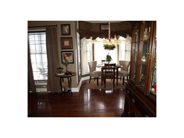 530 Spring Valley Road Zanesville, OH 43701 - Photo 3 of 25