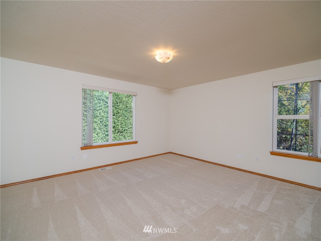 22304 Brier Road Brier, WA 98036 - Photo 15 of 25 Gallery Image 15