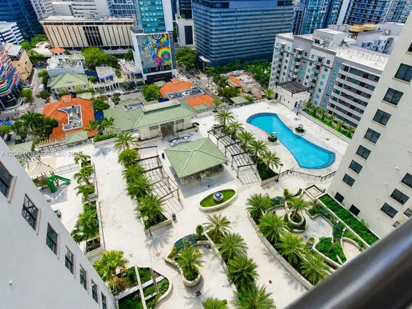 $4,200 | 999 Southwest 1st Avenue, Unit 2211, Miami, FL 33130