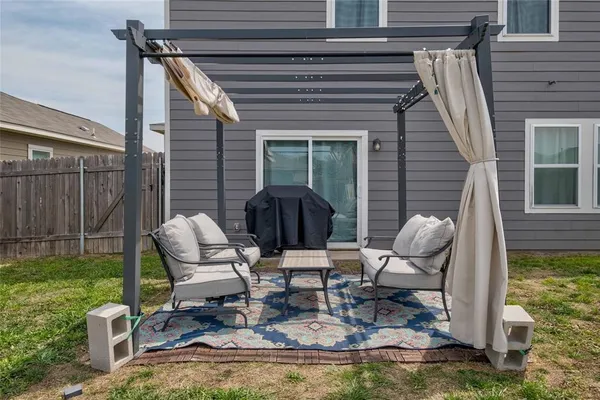 $1,800 | 910 Bunton Reserve Boulevard, Kyle, TX 78640