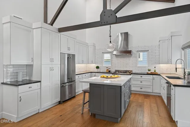 $2,275,000 | 1871 Terrace Drive, Ventura, CA 93001