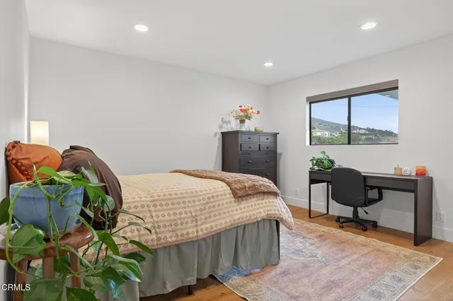 $2,275,000 | 1871 Terrace Drive, Ventura, CA 93001