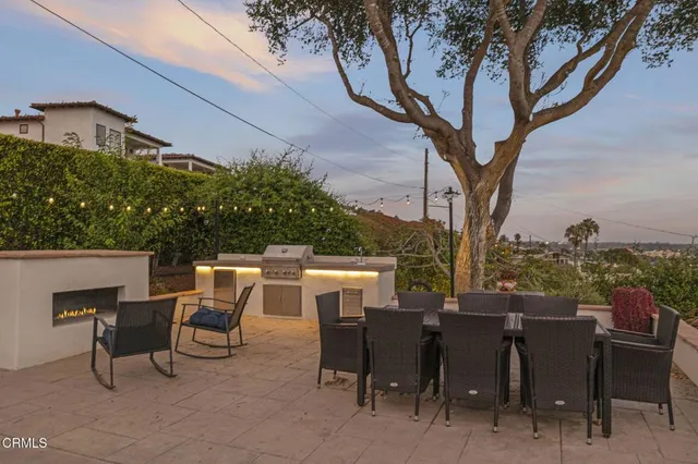 $2,275,000 | 1871 Terrace Drive, Ventura, CA 93001