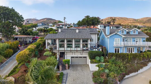 $2,275,000 | 1871 Terrace Drive, Ventura, CA 93001