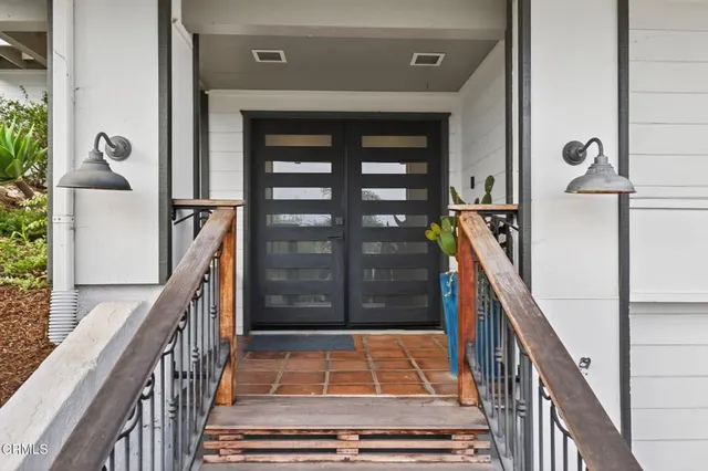 $2,275,000 | 1871 Terrace Drive, Ventura, CA 93001