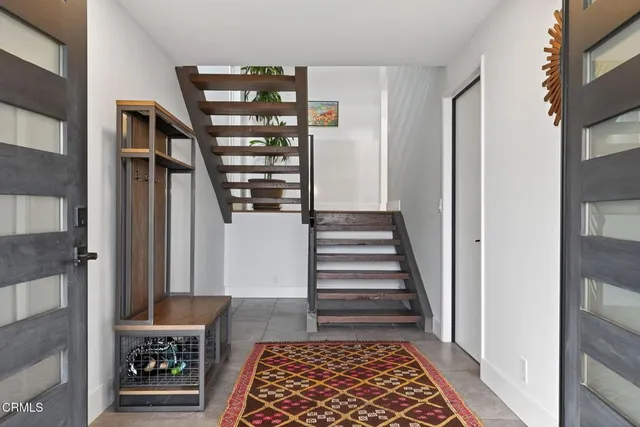 $2,275,000 | 1871 Terrace Drive, Ventura, CA 93001