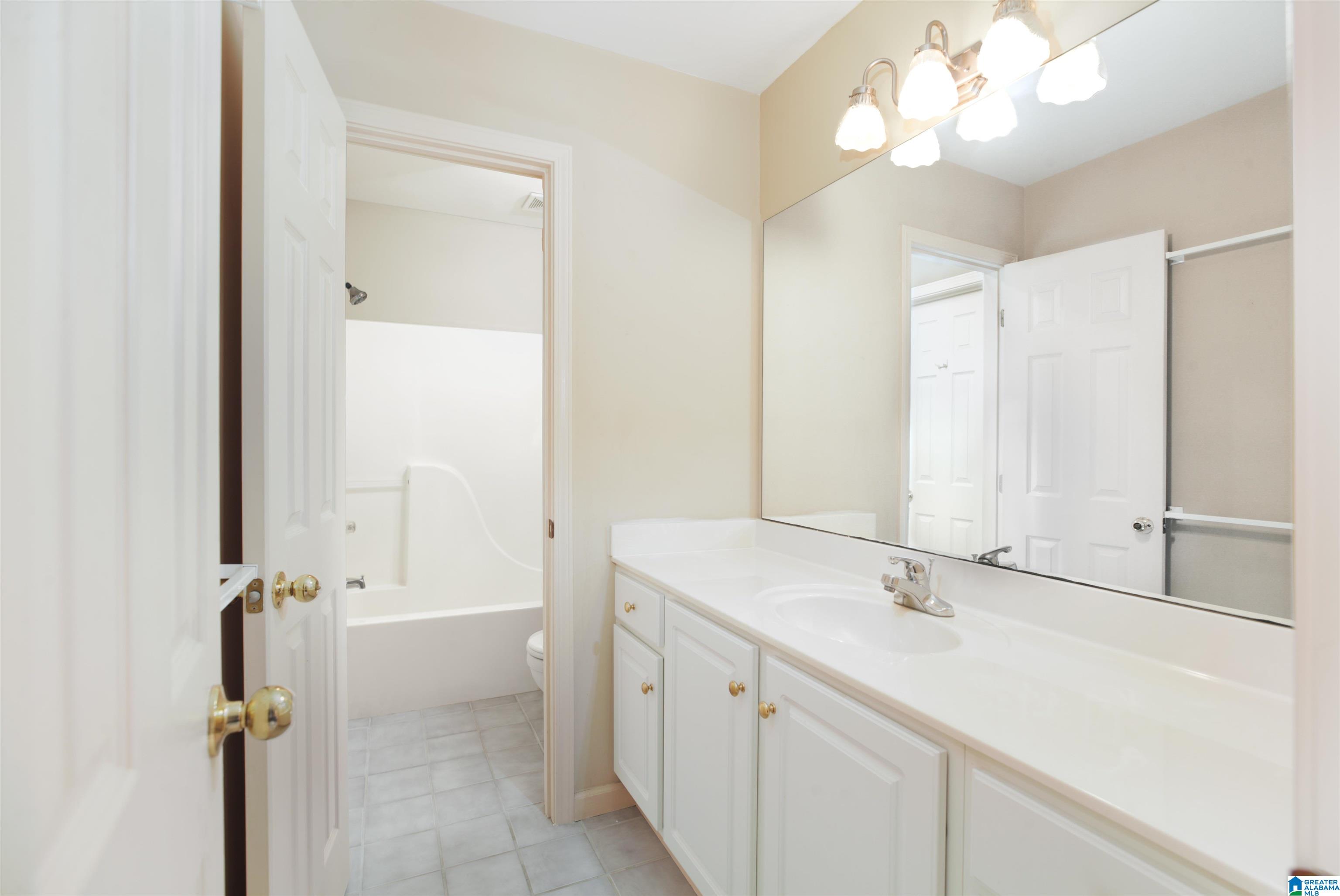 136 Windsor Lane Pelham, AL 35124 - Photo 39 of 59