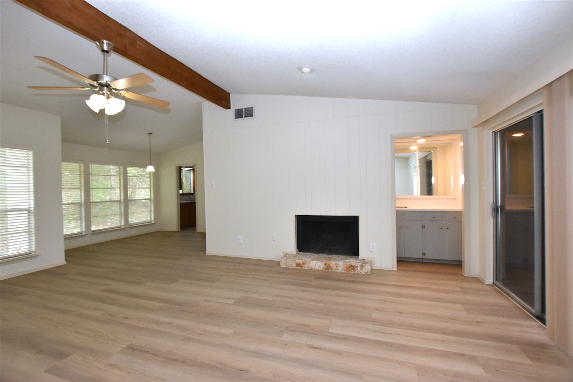 1905 Toro Canyon Road, Unit A Austin, TX 78746 - Photo 2 of 19